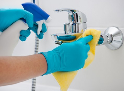 Upholstery cleaning for chairs in a Shoreditch home